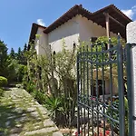 Ares Garden House - Halkidiki * Nea Moudania