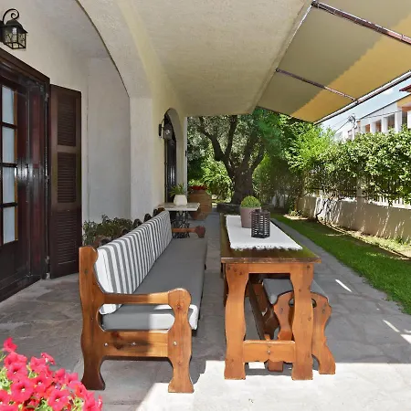 Ares Garden House - Halkidiki בית כפרי