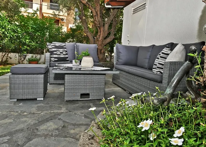 Ares Garden House - Halkidiki * Nea Moudania