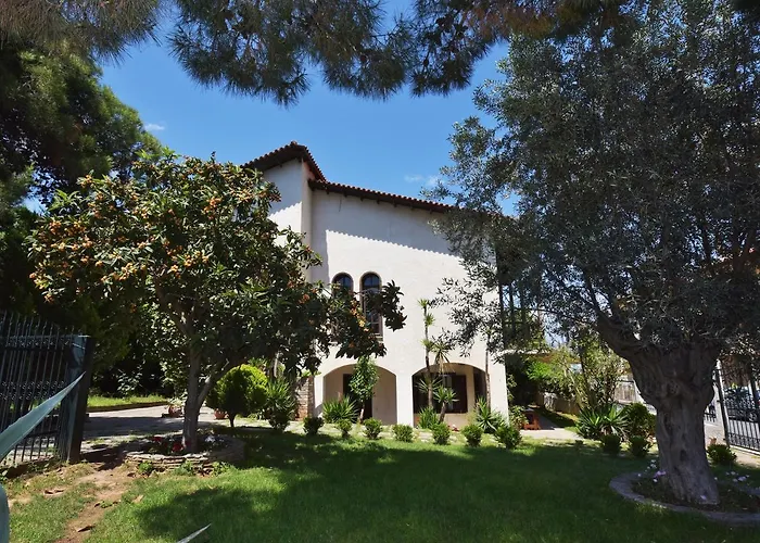 Ares Garden House - Halkidiki Landhuis Nea Moudania